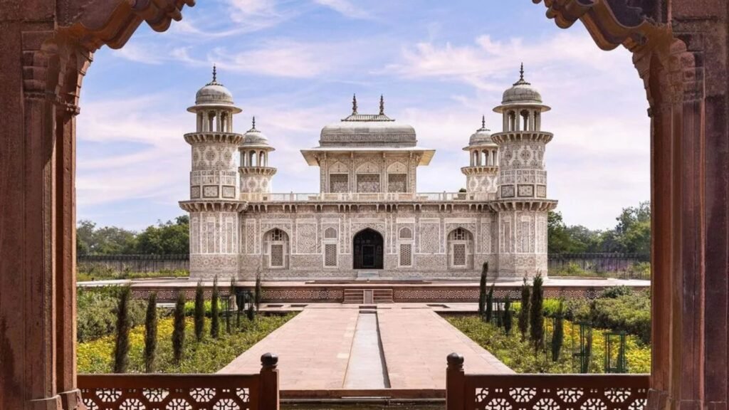 itimad ud daulah (baby taj)
